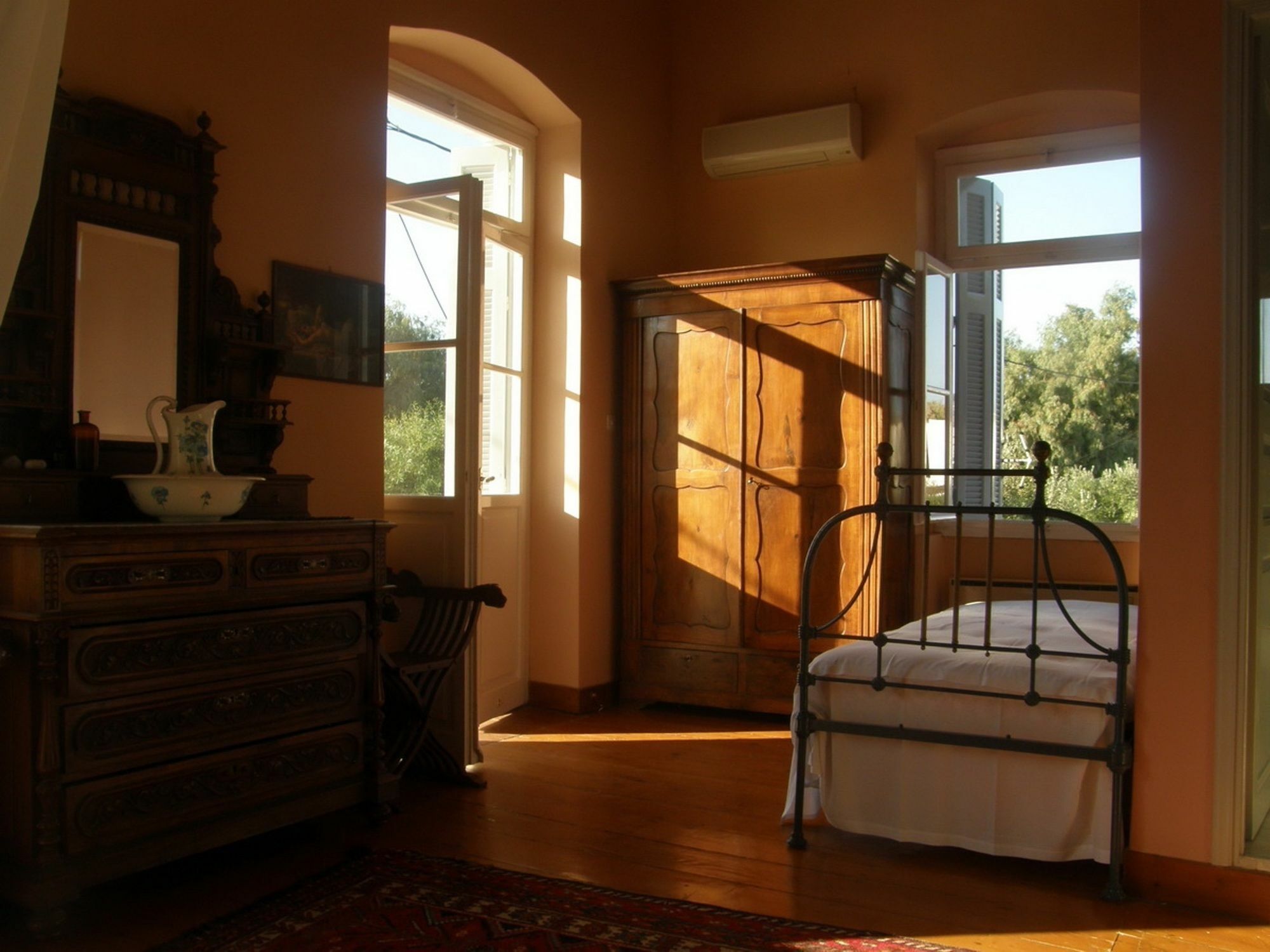 Aristocratic 19Th Century Neo Classical Mansion With Private Pool Φοίνικας Εξωτερικό φωτογραφία